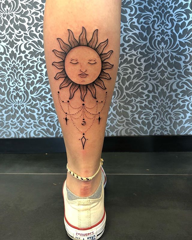 tattoo femenino del sol 19