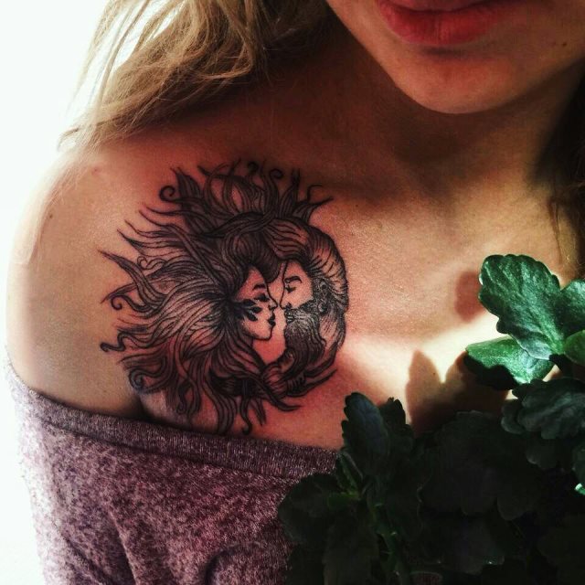 tattoo femenino del sol y la luna 16