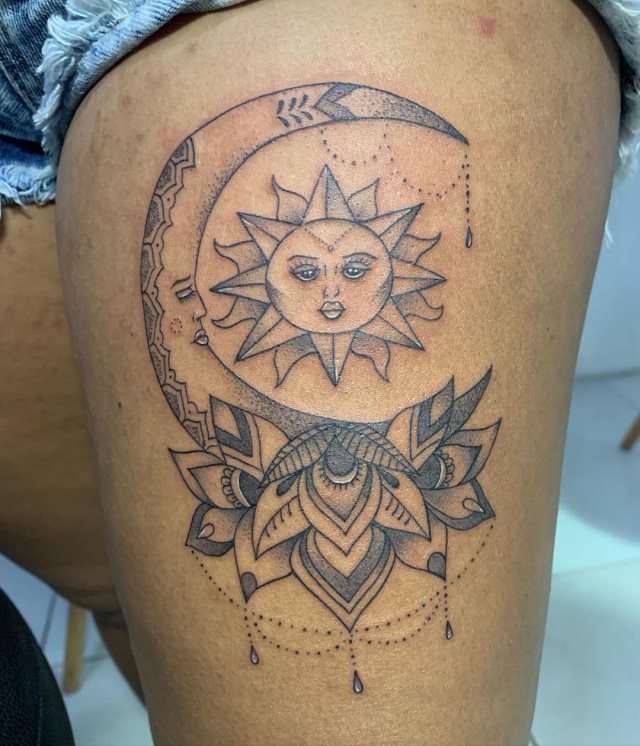 tattoo femenino del sol y la luna 37