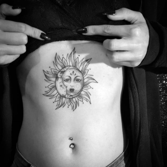 tattoo femenino del sol y la luna 94