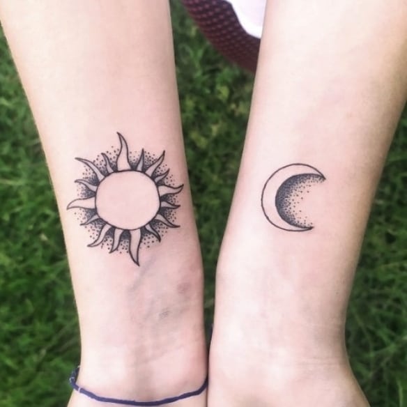 tattoo femenino del sol y la luna 96