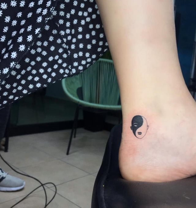 tattoo femenino del yin y yang 05