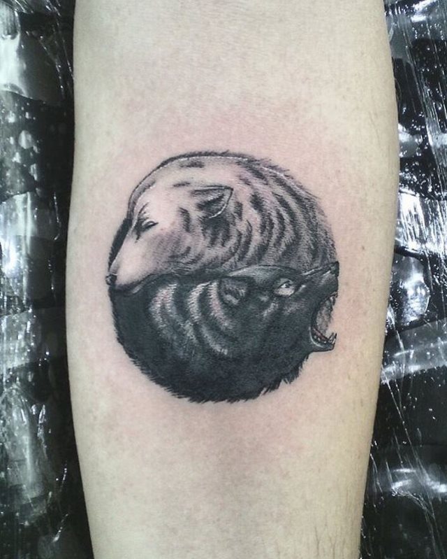 tattoo femenino del yin y yang 20