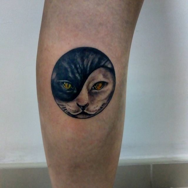 tattoo femenino del yin y yang 23