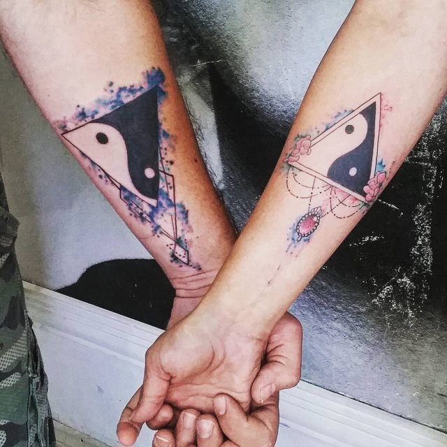 tattoo femenino del yin y yang 25