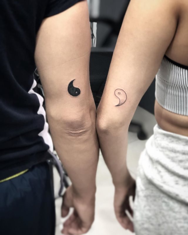 tattoo femenino del yin y yang 44