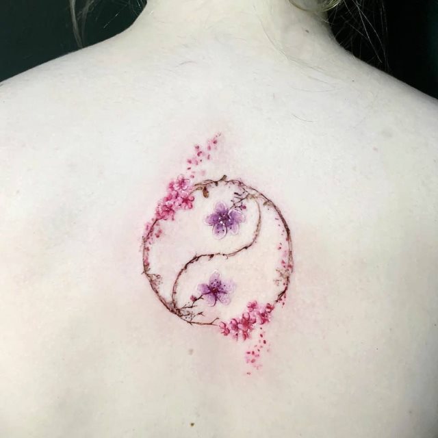 tattoo femenino del yin y yang 58