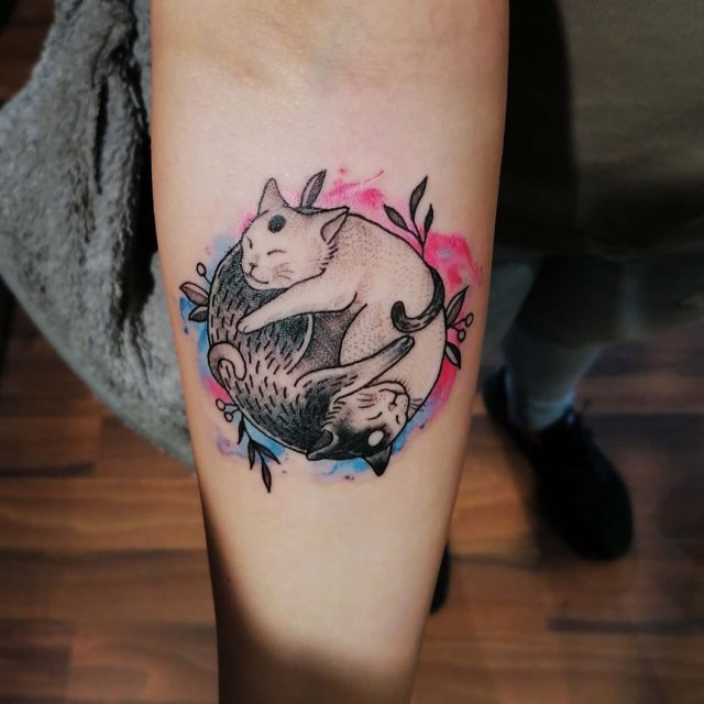 tattoo femenino del yin y yang 61