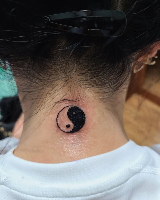 tattoo femenino del yin y yang 65