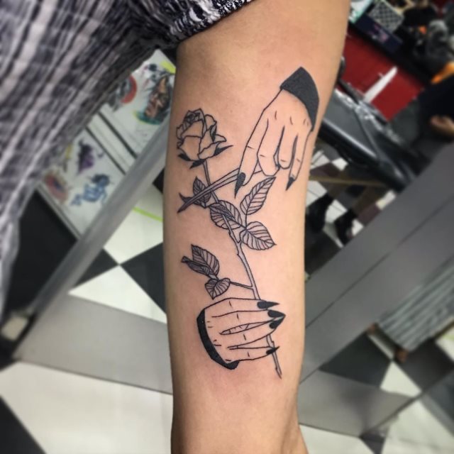 tattoo femenino flor 08