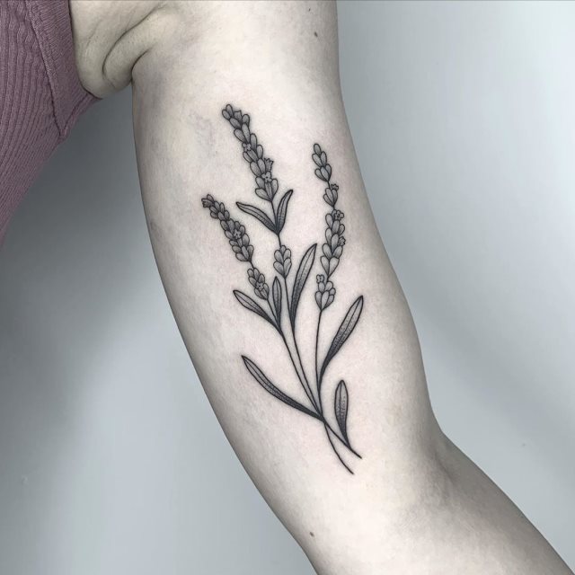 tattoo femenino flor 53
