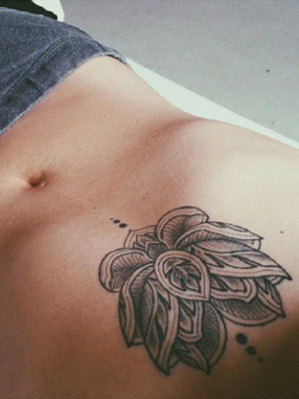 tattoo femenino flor de lotus 16