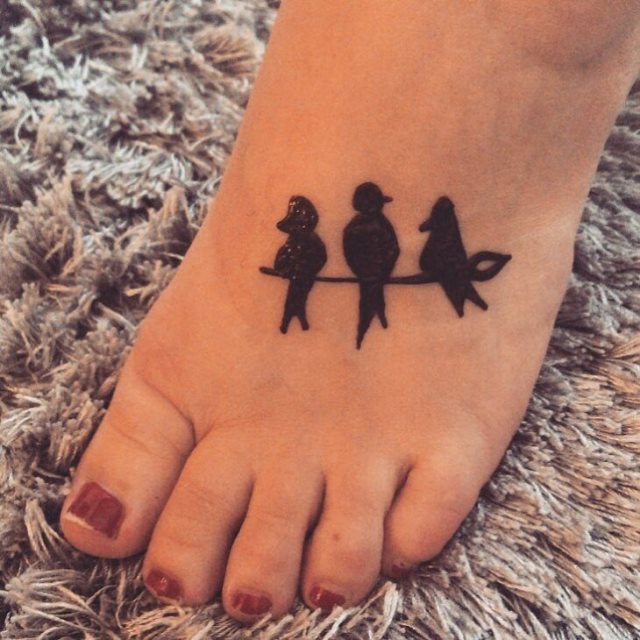tattoo femenino hecho de henna 46