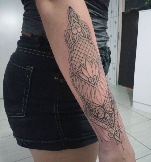 tattoo femenino hindu 05