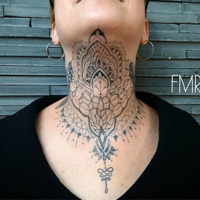 tattoo femenino hindu 46