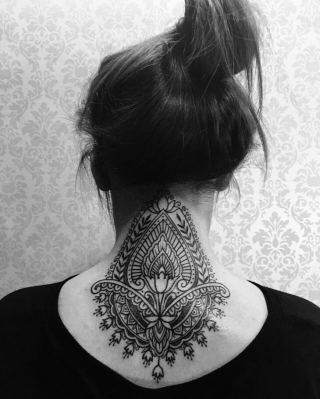 tattoo femenino hindu 49