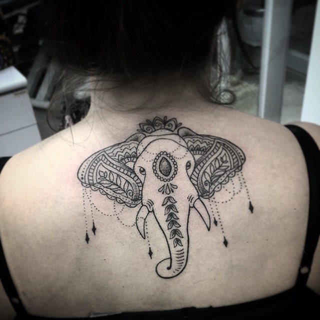 tattoo femenino hindu 59