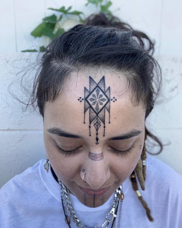 tattoo femenino indigenas 07
