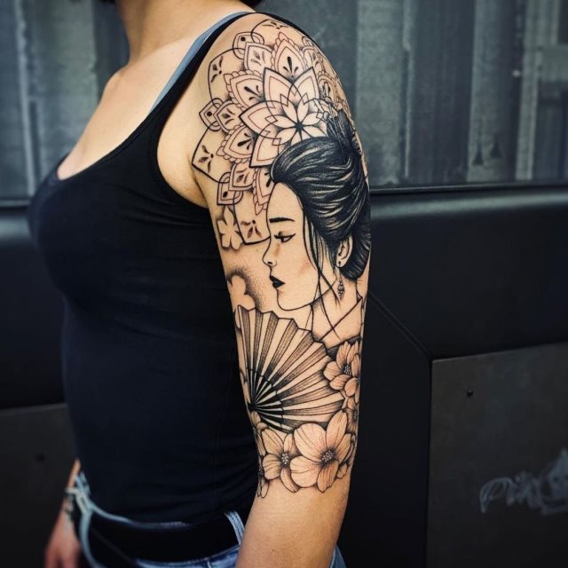 tattoo femenino japones 19
