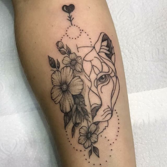 tattoo femenino leona 20
