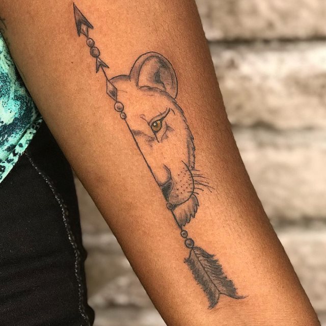 tattoo femenino leona 26