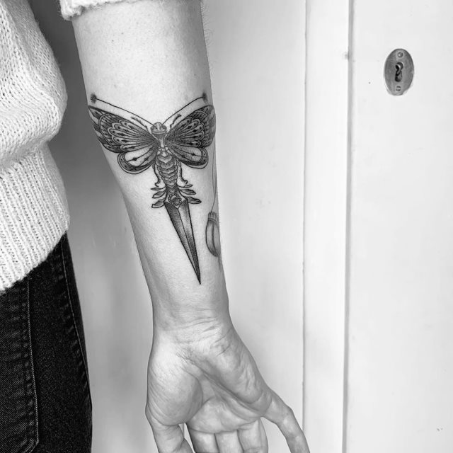 tattoo femenino libelula 19