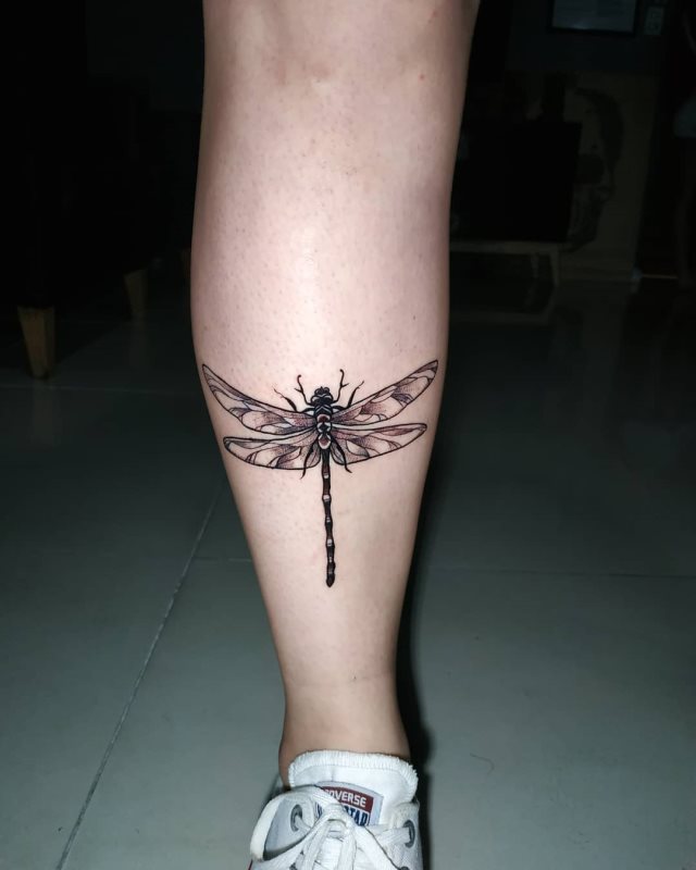 tattoo femenino libelula 30