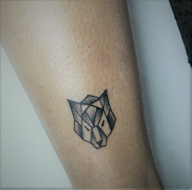 tattoo femenino lobo 70
