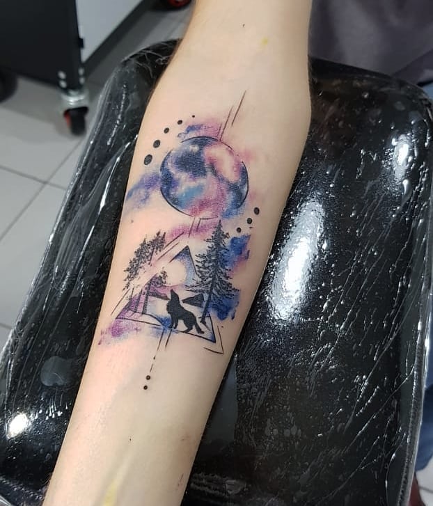 tattoo femenino lobo 76
