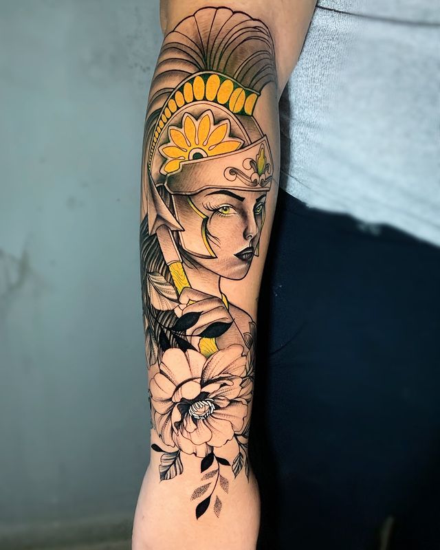 tattoo femenino mitologia griego 03