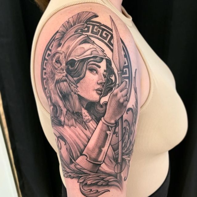 tattoo femenino mitologia griego 08