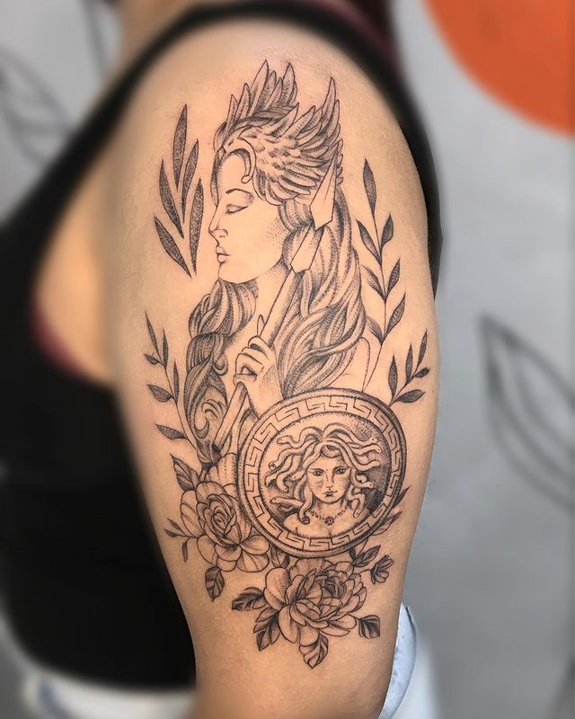 tattoo femenino mitologia griego 10