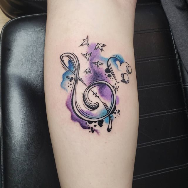 tattoo femenino musical 07