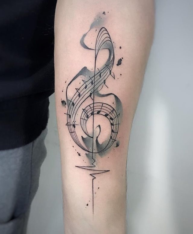 tattoo femenino musical 13