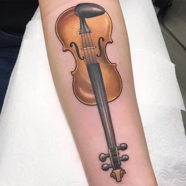 tattoo femenino musical 28