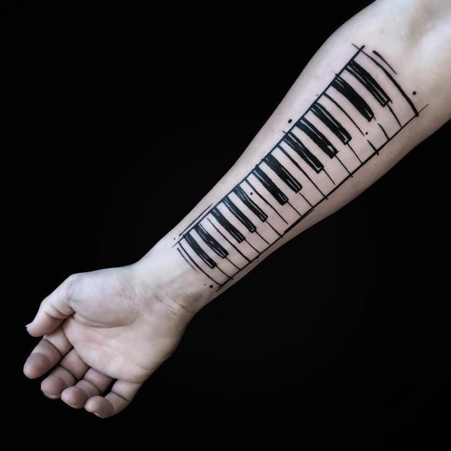 tattoo femenino musical 38