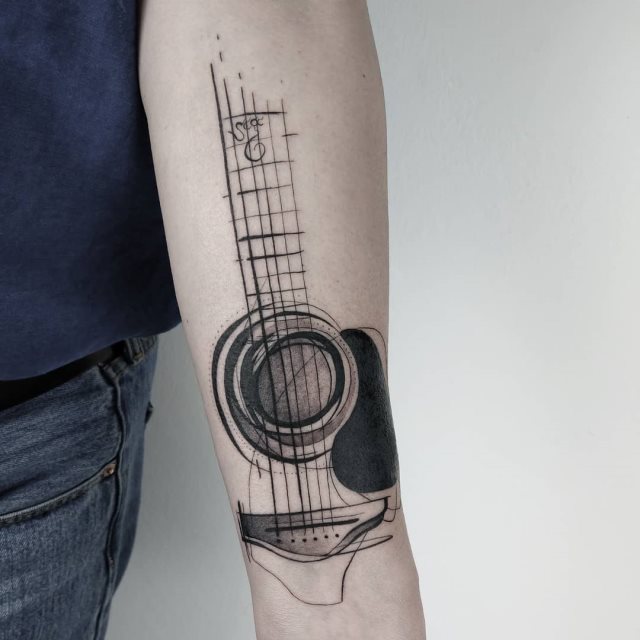 tattoo femenino musical 45