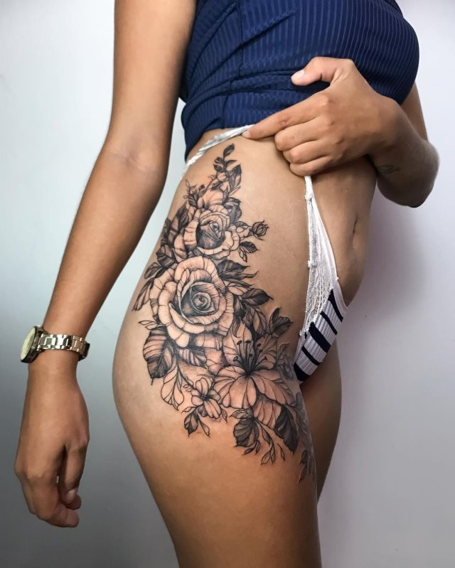 tattoo femenino muy grande 13