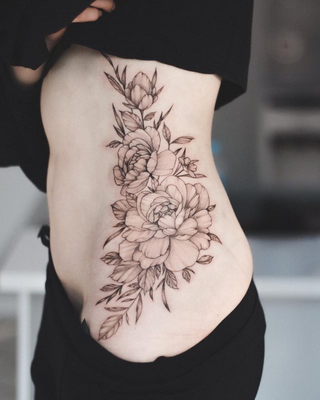 tattoo femenino muy grande 15