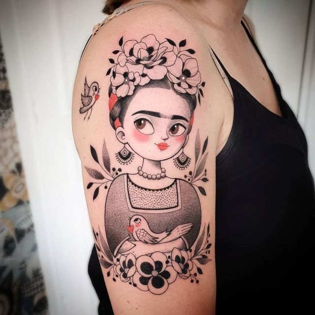 tattoo femenino muy grande 37