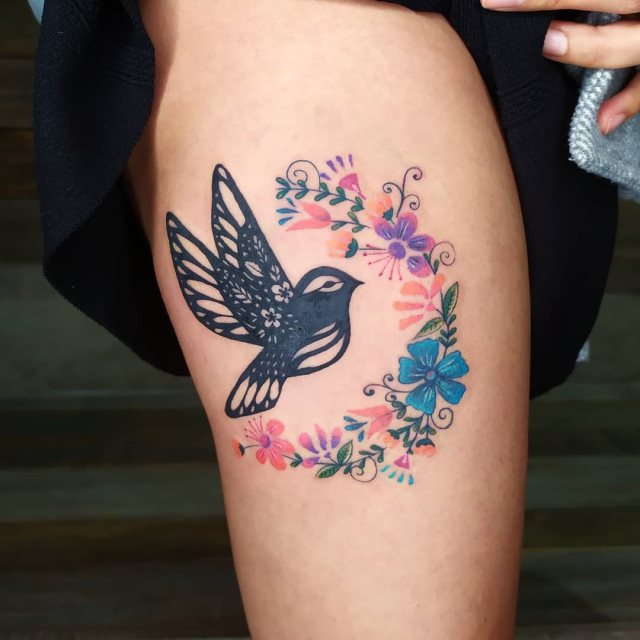 tattoo femenino muy grande 47