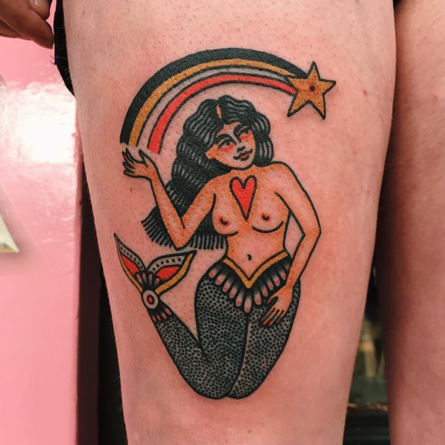 tattoo femenino old school 15