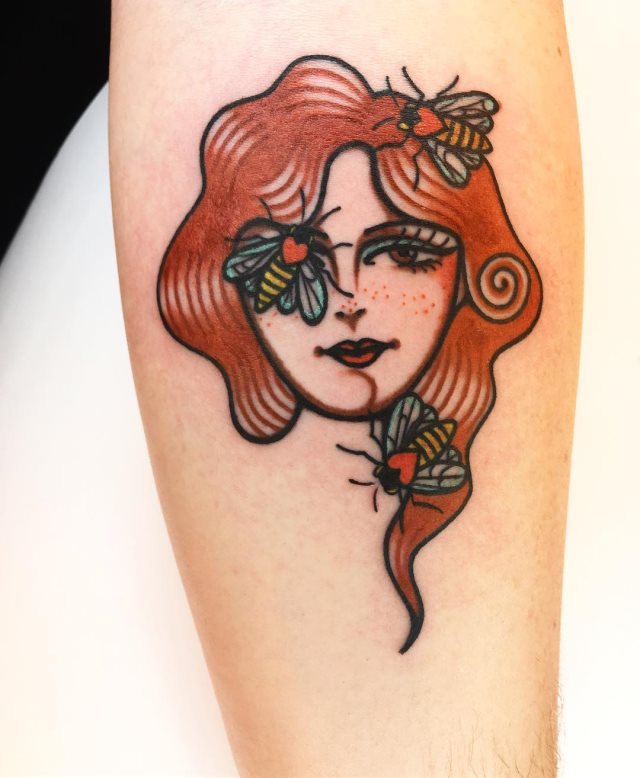 tattoo femenino old school 18