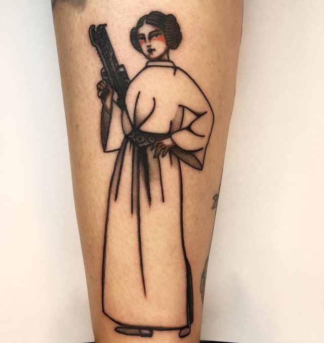 tattoo femenino old school 19