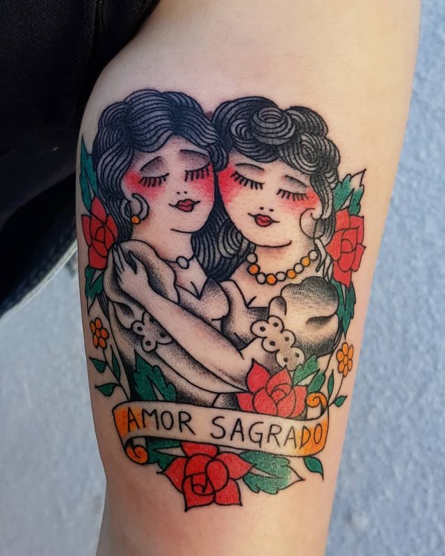 tattoo femenino old school 34