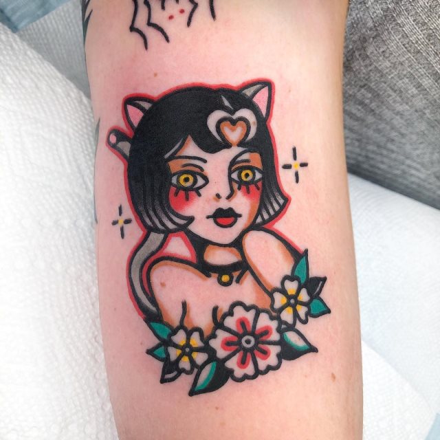 tattoo femenino old school 53