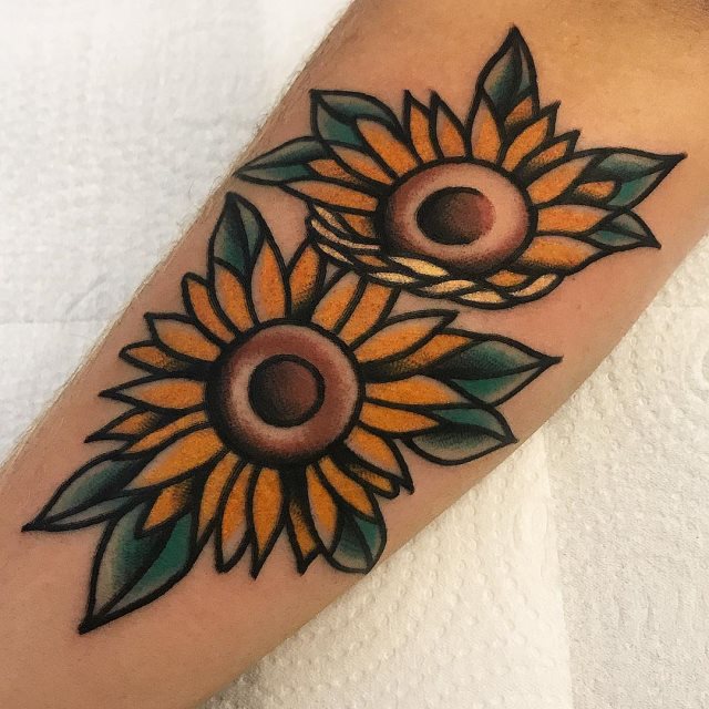 tattoo femenino old school 65