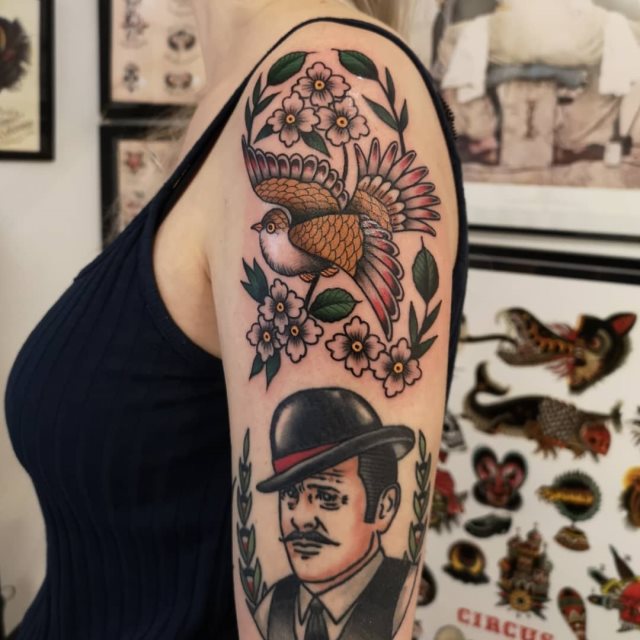 tattoo femenino old school 91