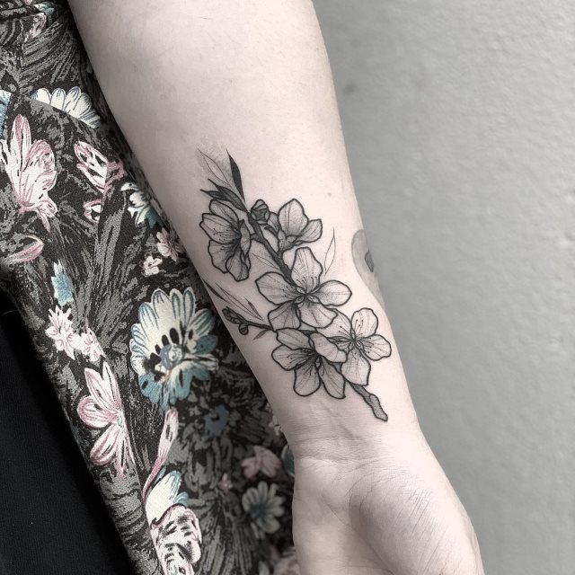 tattoo femenino oriental 16