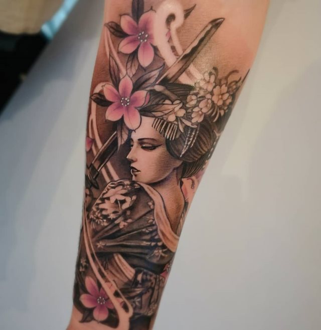 tattoo femenino oriental 20